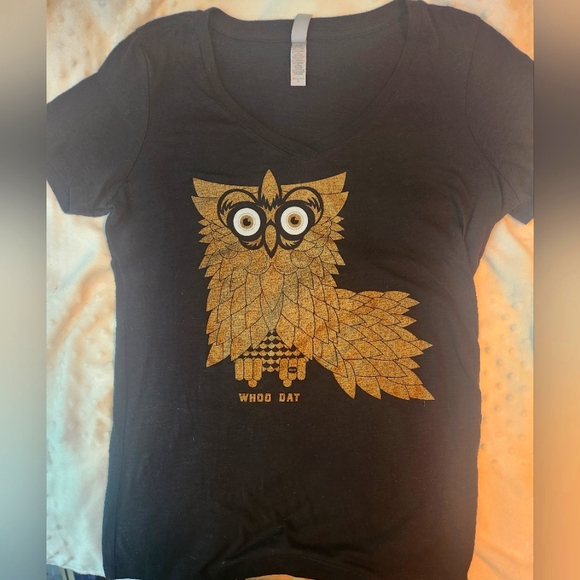 Whoo Dat t-shirt from Fleurity Girl - Picture 1 of 4
